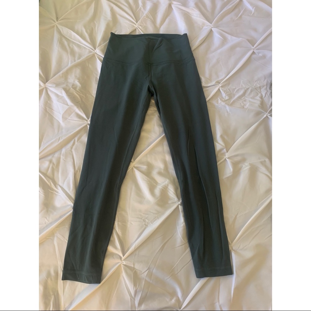 Lululemon Aligns